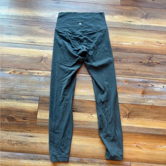 Lululemon align leggings size 4 - Picture 3 of 3